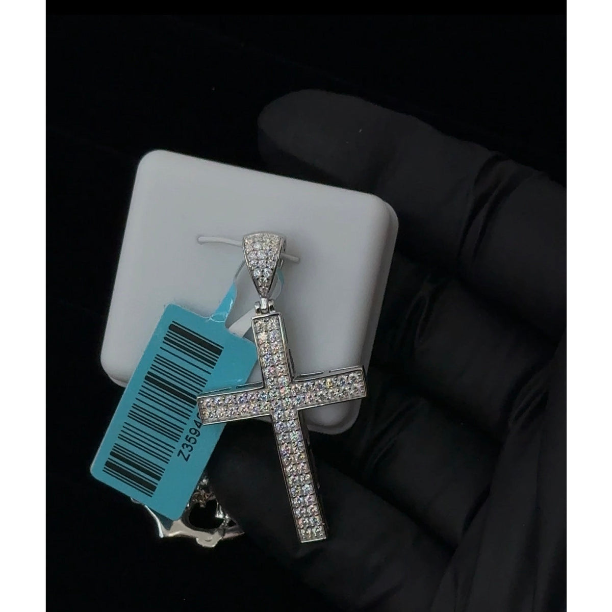Moissanite 1.37 CTW Cross Pendant