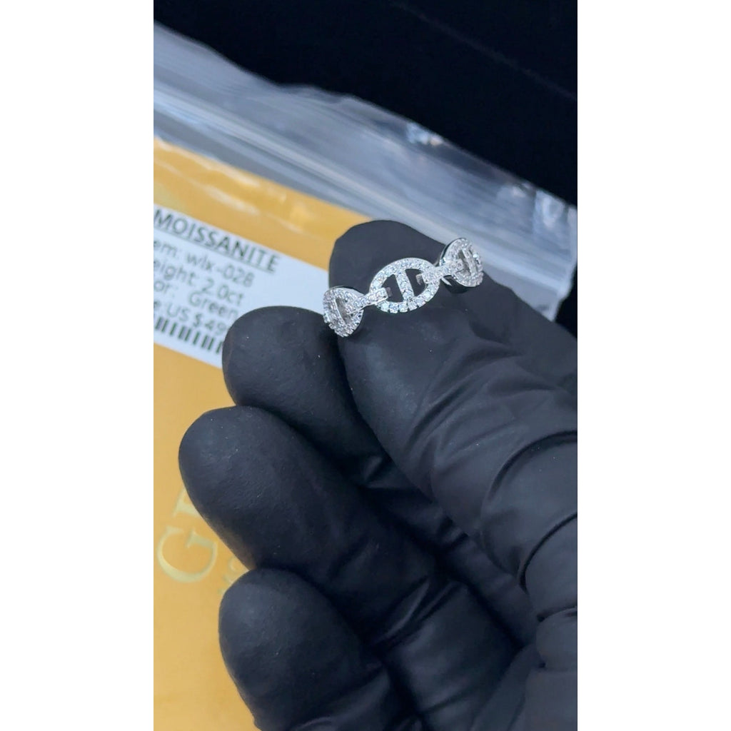 Moissanite Chain Link Ring size 7