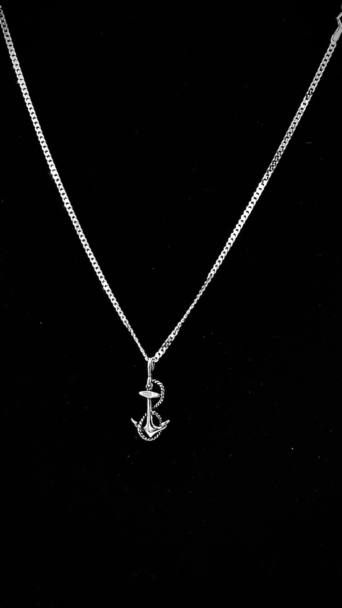 Anchor Pendant Curb Chain Necklace