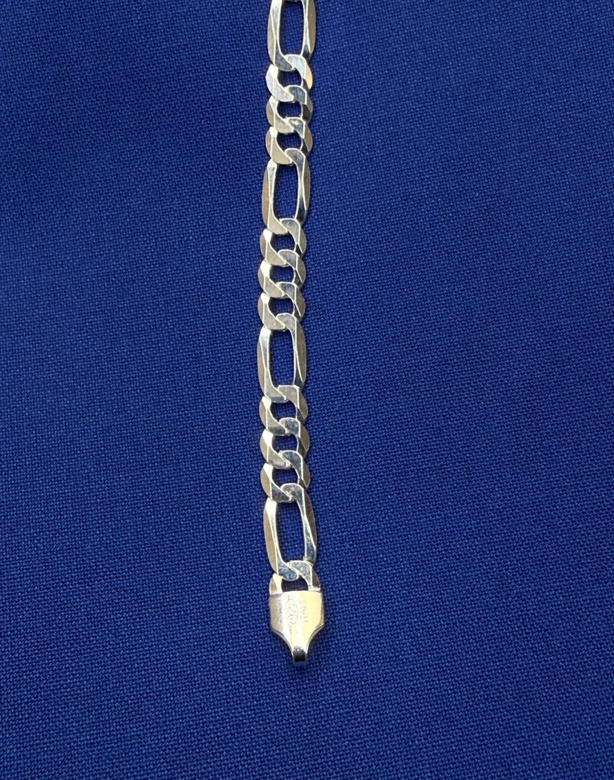 Flat Figaro Link Bracelet 3mm 7in