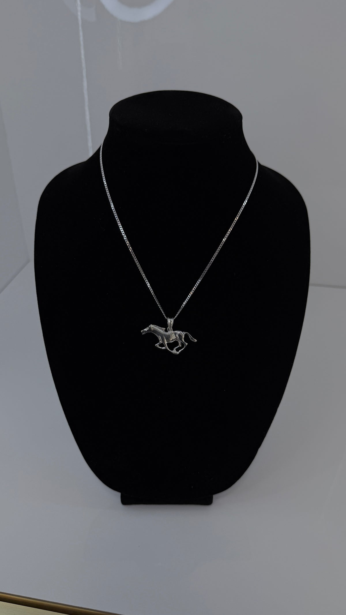 Mustang Pendant 2mm Curb Chain Necklace