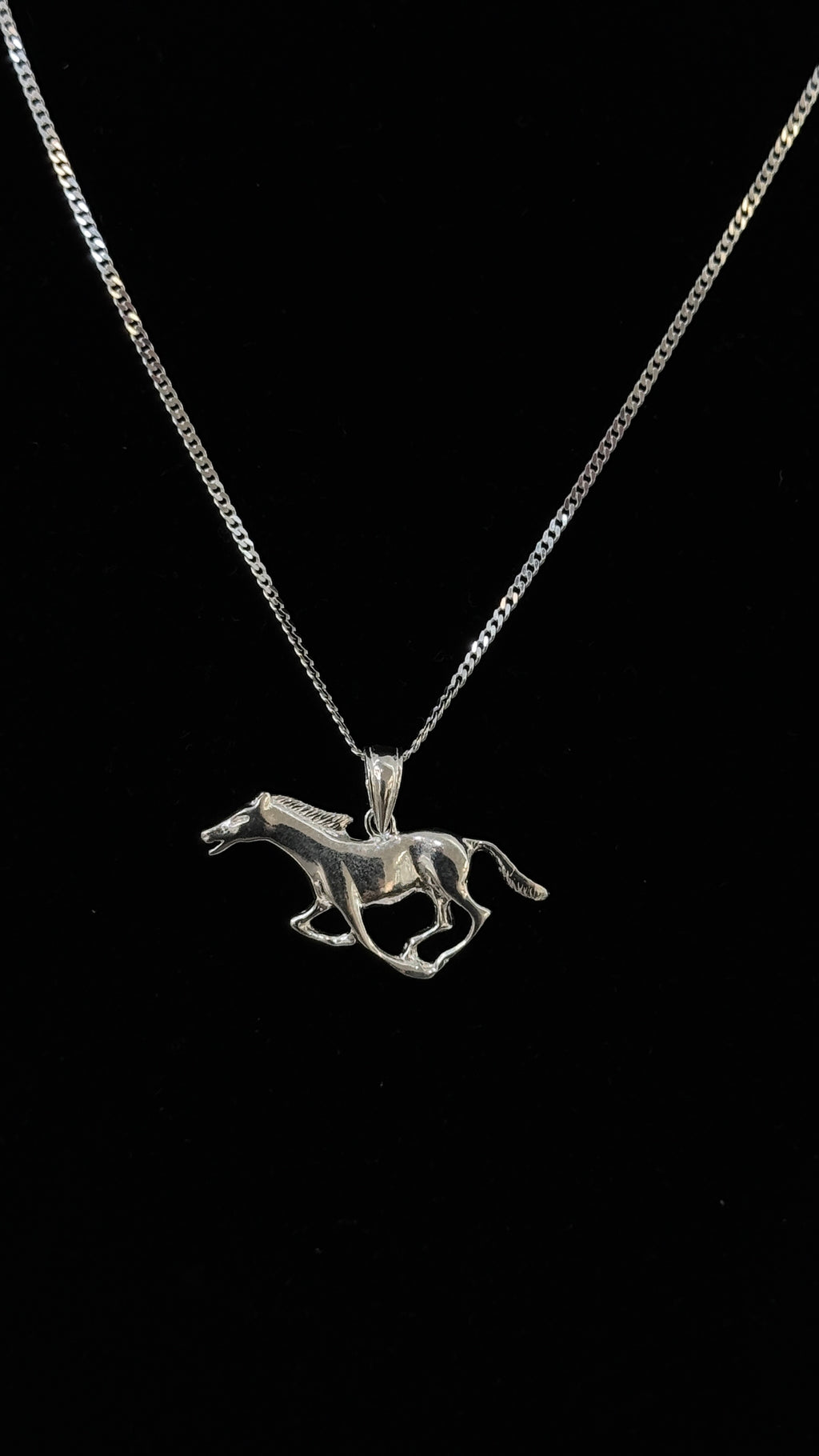 Mustang Pendant 2mm Curb Chain Necklace