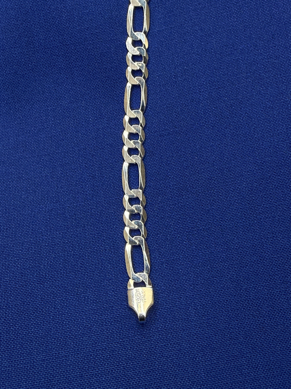 Flat Figaro Link Bracelet 5.7mm 8